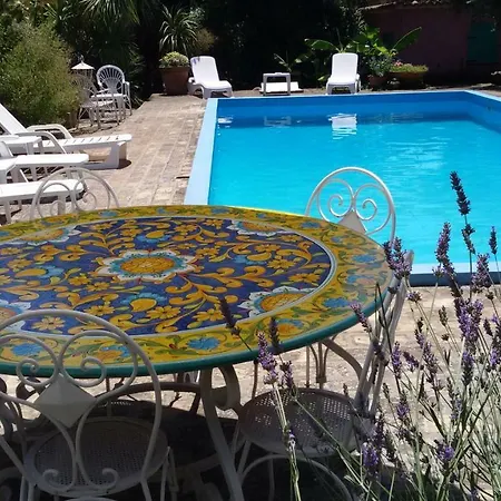 Espaniola Exclusive Bed & Breakfast Spoltore